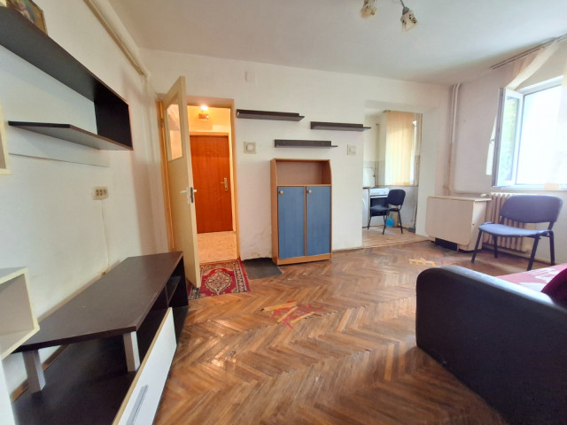 Apartament de vanzare, 2 camere,  nedecomandat ,  30 mp , Podu Ros,   160125