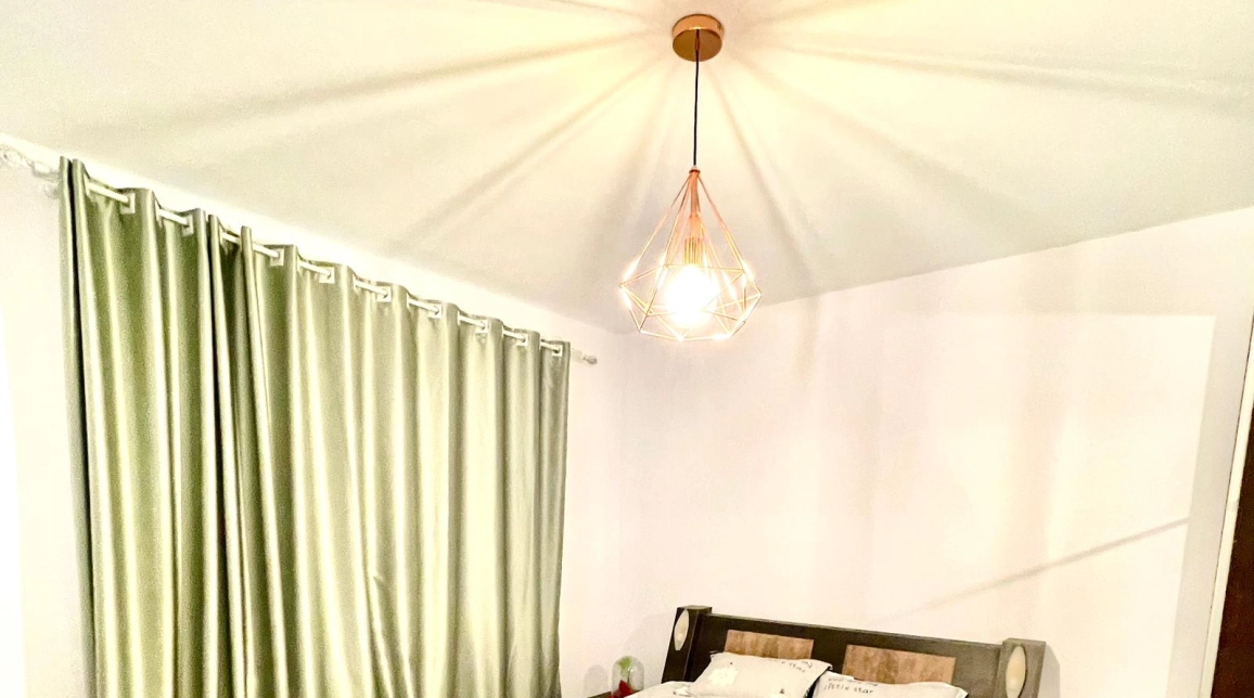Oferta Casa, 4 camere, 130 mp , Valea Lupului, de vanzare,  dupa Rombat imagine 9