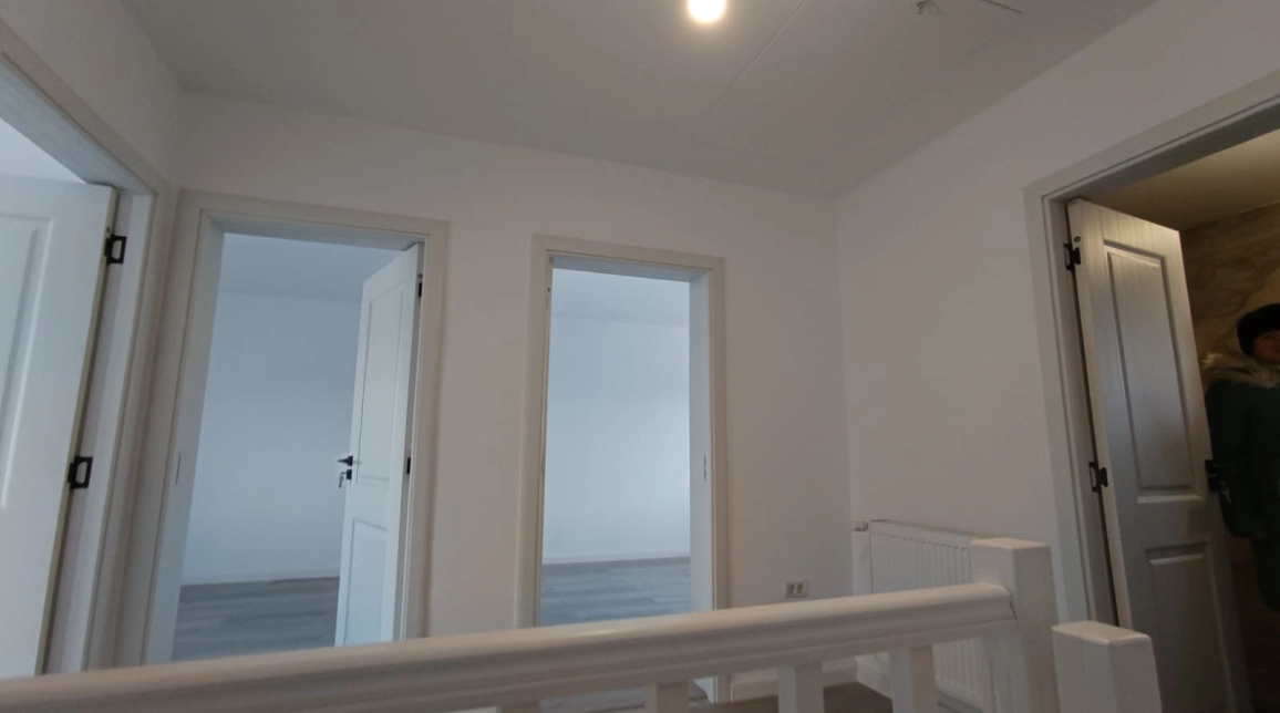 Oferta Valea Lupului casa 90 mp , 4 camere, de vanzare,  la 2 km de antibiotice imagine 10