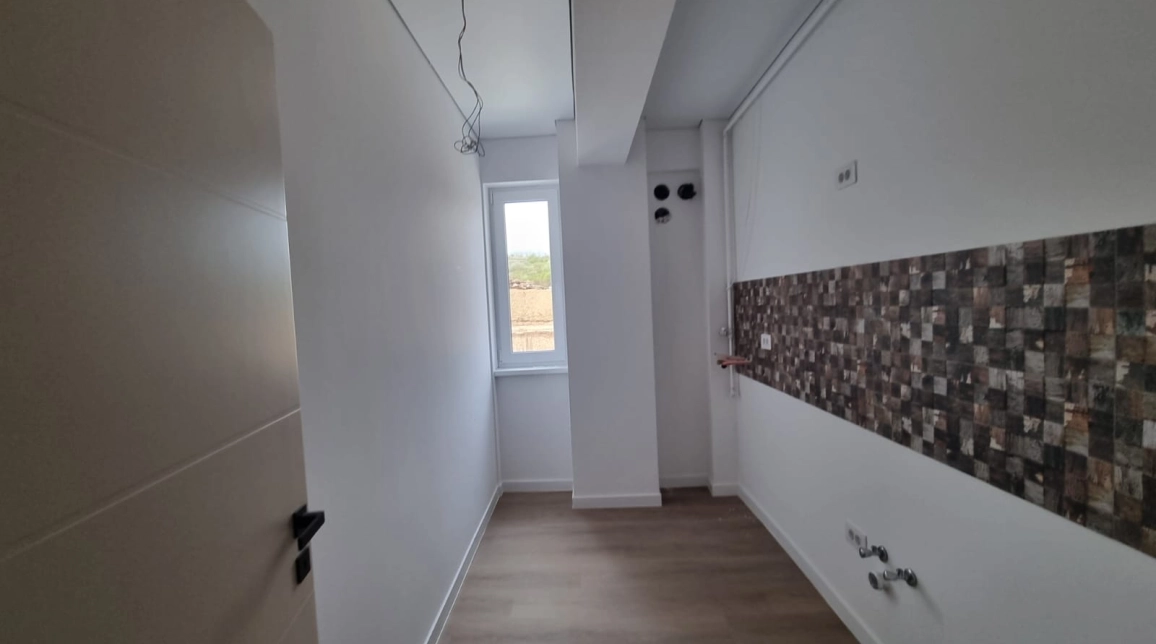 Oferta 2 camere, semidecomandat, 51 mp , de vanzare apartament nou in zona Bucium,  Visan imagine 4