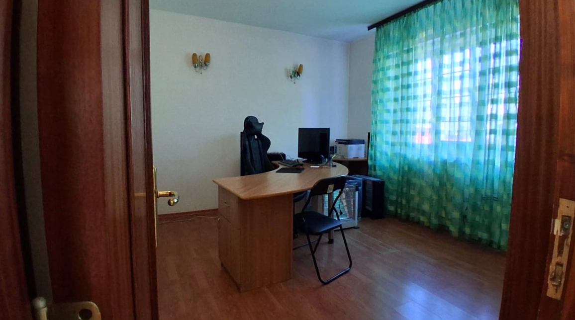 Oferta De vanzare casa, 5 camere, 390 mp , Bucium,   imagine 14