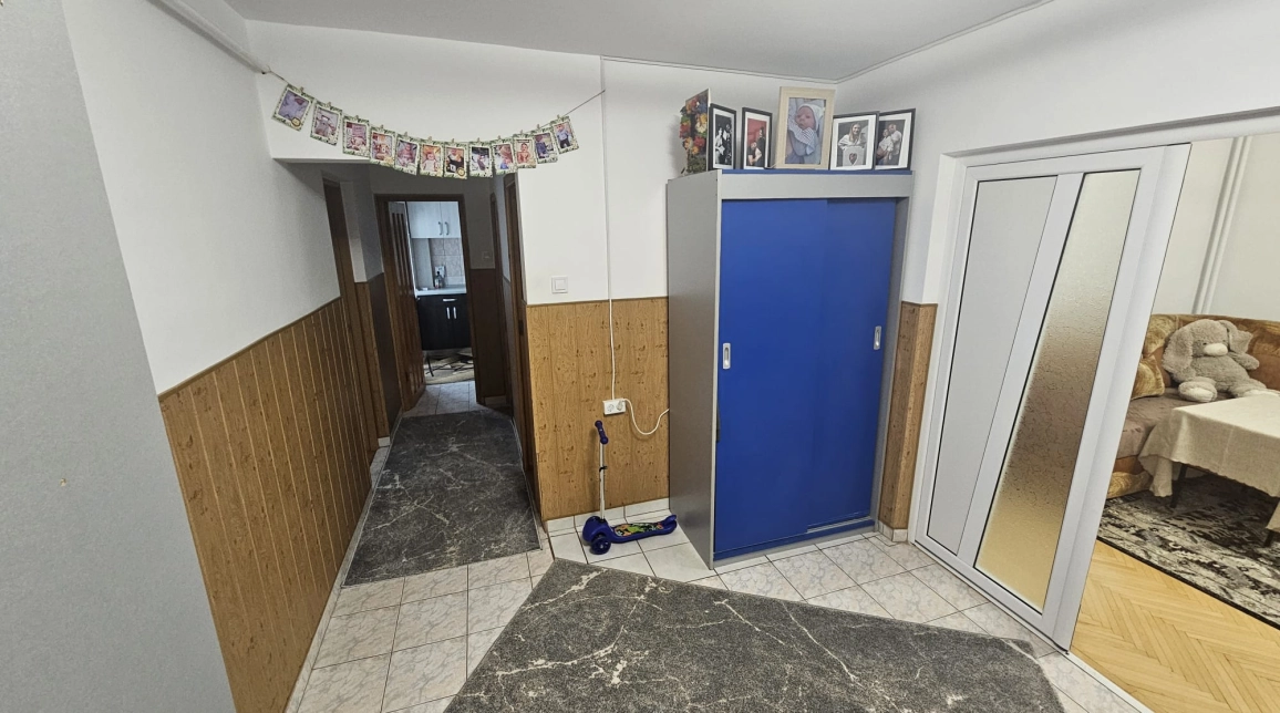 Oferta Apartament, 3 camere, decomandat, 73 mp , Poitiers, de vanzare,  la bulevard imagine 9