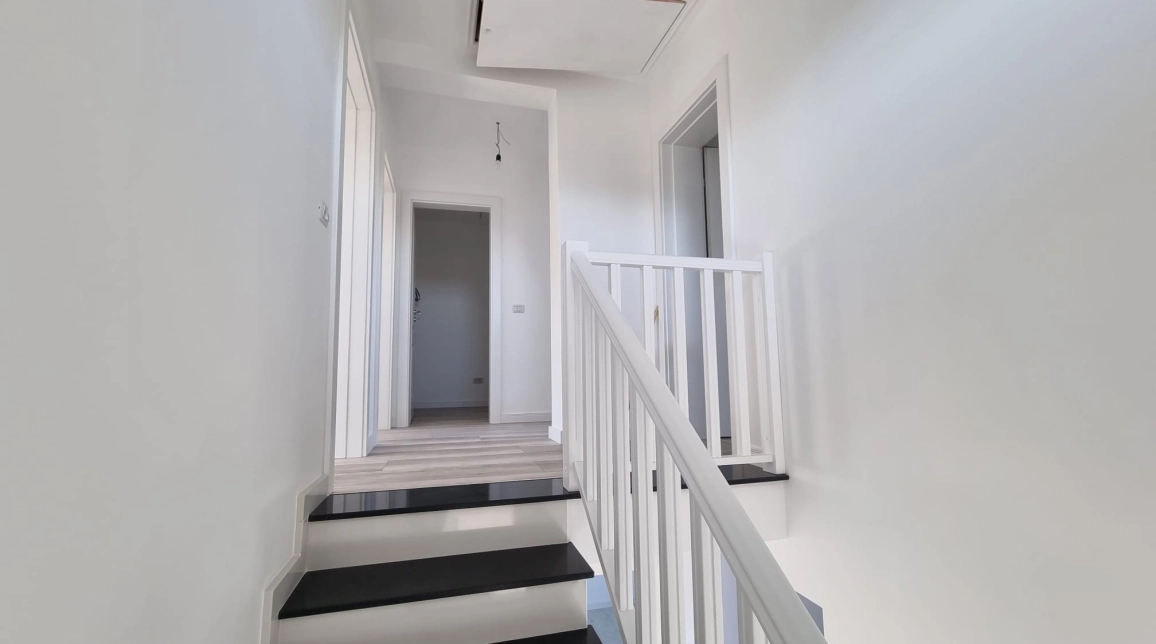 Oferta Bucium casa 120 mp , 4 camere, de vanzare,  Primaria Barnova imagine 6
