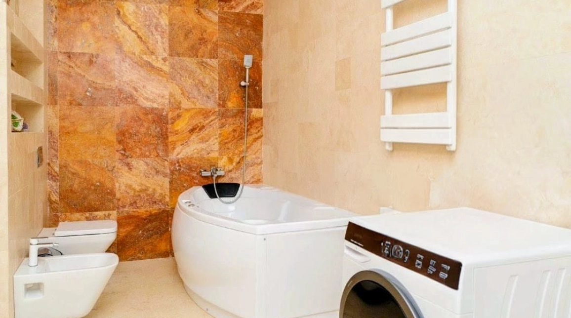 Oferta 6 camere, 245 mp , de vanzare casa in zona Breazu,  La asfalt imagine 7