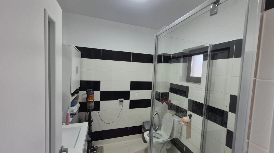 Oferta De vanzare casa, 4 camere, 110 mp , Miroslava,  Transanapet imagine 18