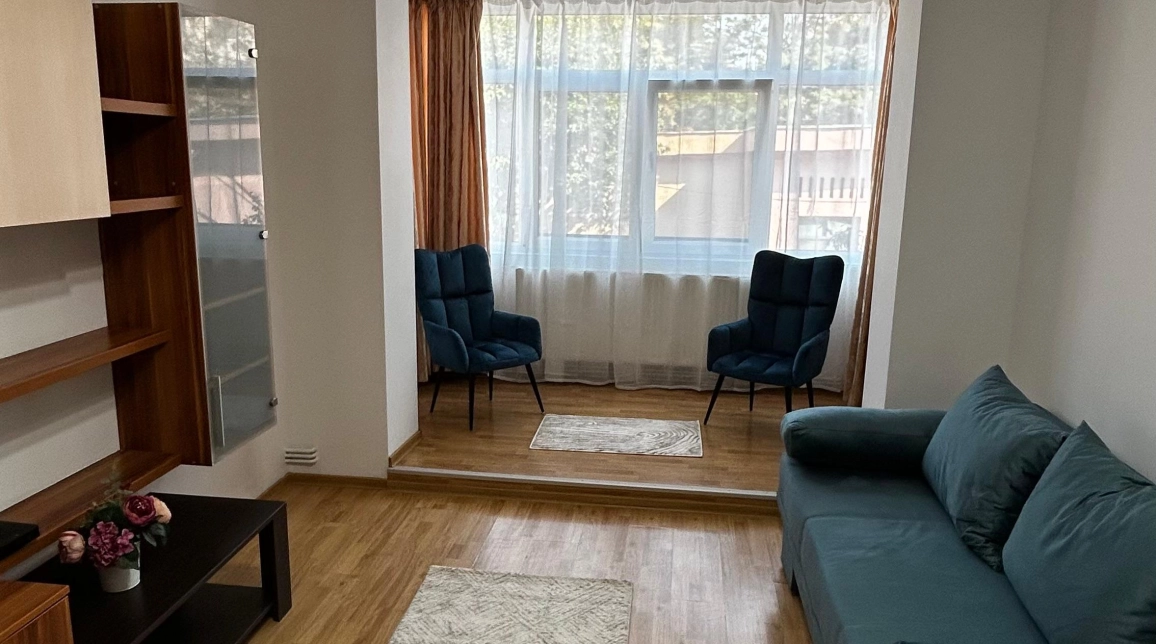 Oferta Podu Ros apartament 50 mp , 2 camere, semidecomandat, de vanzare,  Liceul Racovita imagine 1