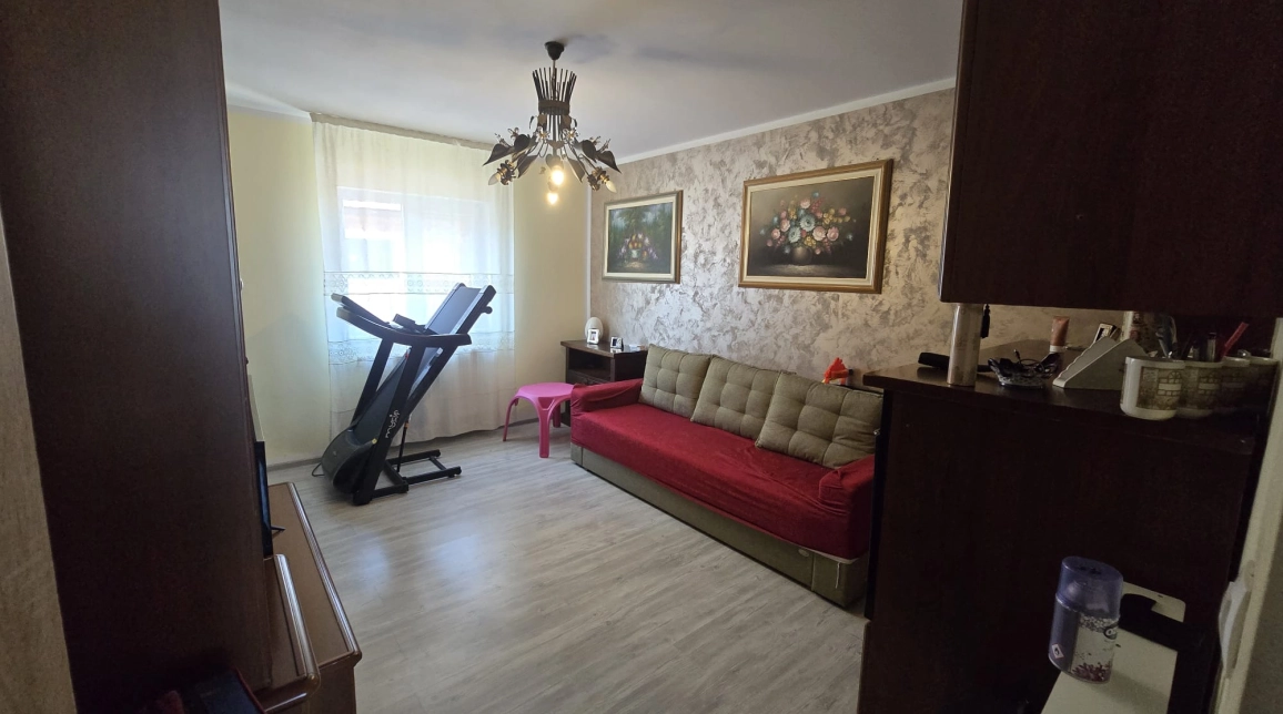 Oferta Casa de vanzare, 5 camere, 122 mp , Breazu,   La Intrare imagine 7