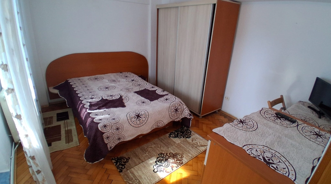 Oferta Apartament de inchiriat, 2 camere, decomandat, 56 mp , Pacurari,  Mega Image  imagine 2