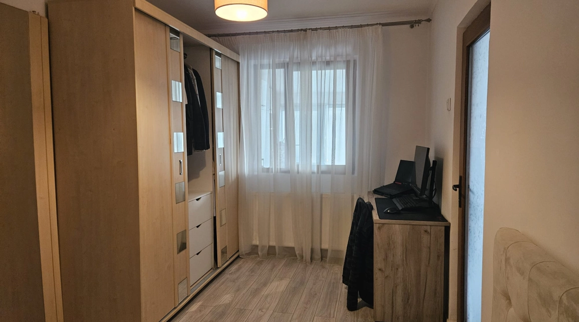 Oferta De vanzare apartament, 2 camere, nedecomandat, 50 mp , Alexandru cel Bun,  Liceul Miron Costin imagine 6