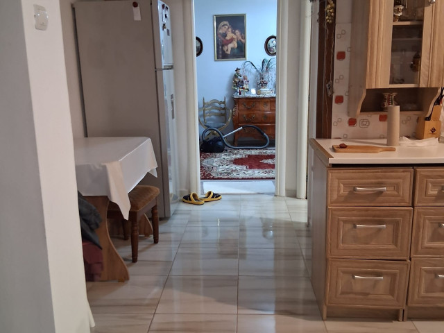 Apartament, 3 camere,  nedecomandat ,  60 mp , Tudor Vladimirescu, de vanzare,  (Intersectia Bucsinescu) 162616