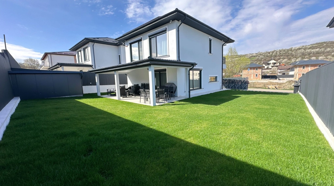 Oferta Casa, 4 camere, 114 mp , Bucium, de vanzare,  Visani - strada principala imagine 10