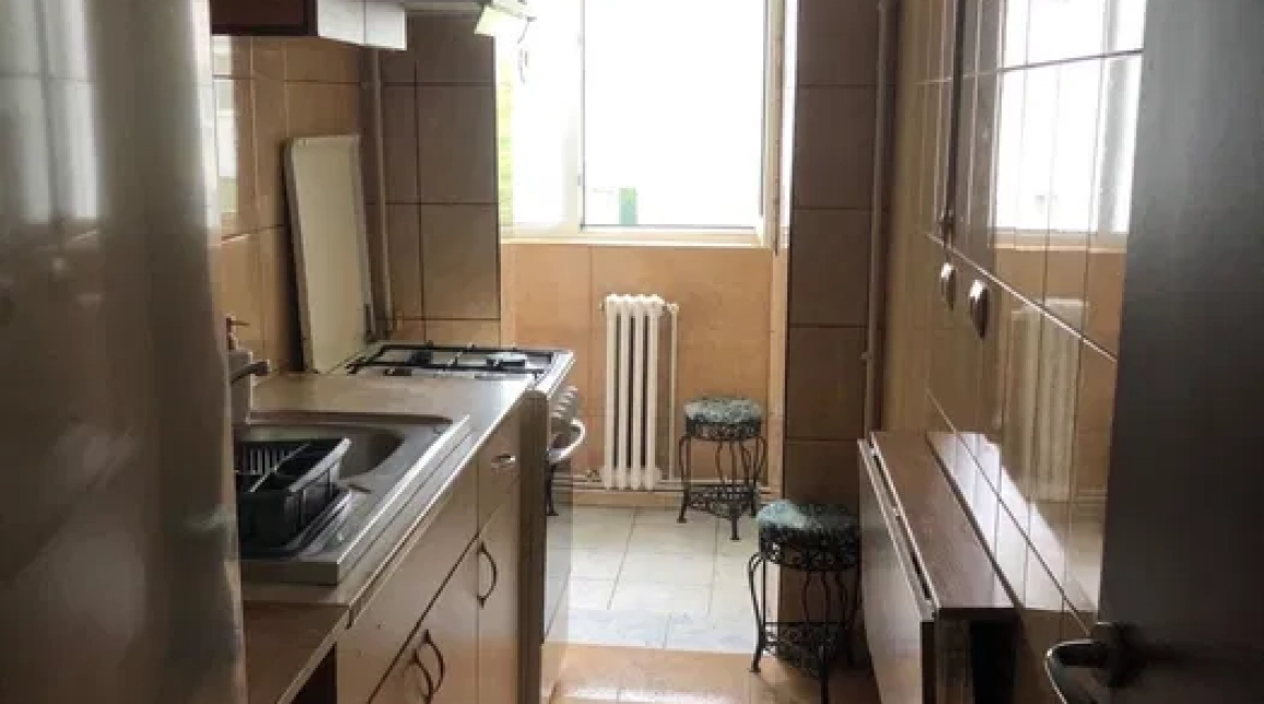Oferta De inchiriat apartament, o camera, decomandat, 30 mp , Tudor Vladimirescu,  Gradinari imagine 4