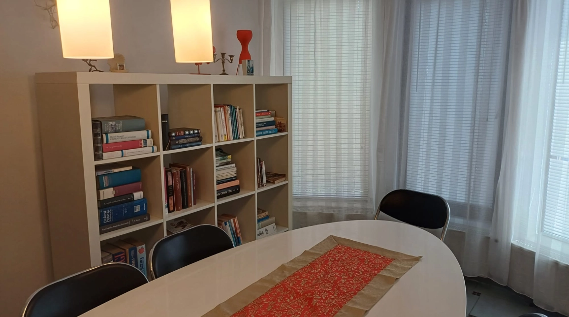 Oferta Casa de vanzare, 4 camere, 299 mp , Breazu,  Rediu  imagine 2