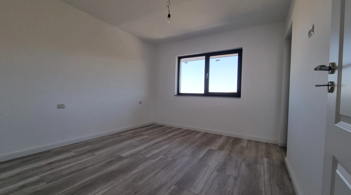 Oferta Bucium casa 120 mp , 4 camere, de vanzare,  Primaria Barnova imagine 10