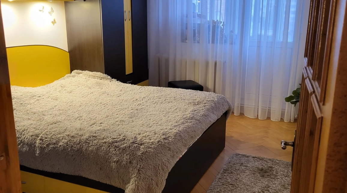 Oferta Gara apartament 80 mp , 3 camere, decomandat, de vanzare,  ARCU, CARREFOUR MARKET imagine 8