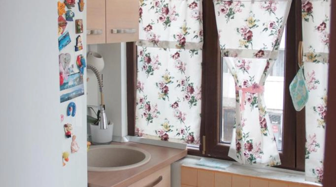 Oferta Central apartament 61 mp , 3 camere, decomandat, de vanzare,  PALAS MALL imagine 7