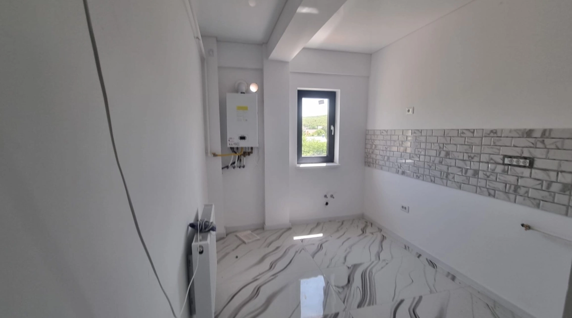 Oferta Apartament nou de vanzare, o camera, decomandat, 40 mp , Visani,  TLT Visan imagine 3