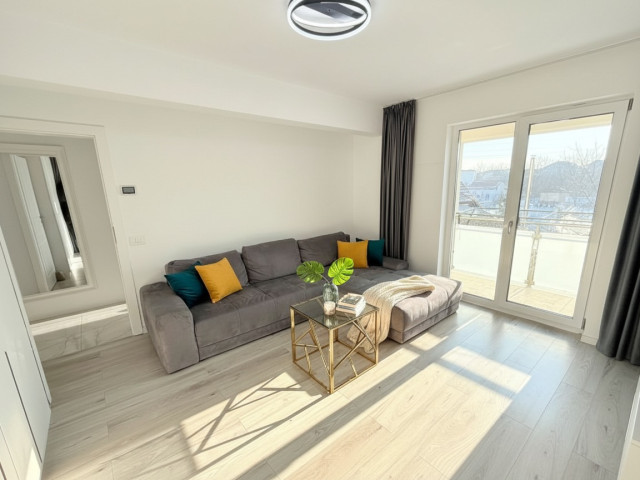 3 camere,  decomandat ,  63 mp , de vanzare apartament nou in zona Nicolina,  (1.5km de la Belvedere) 162738