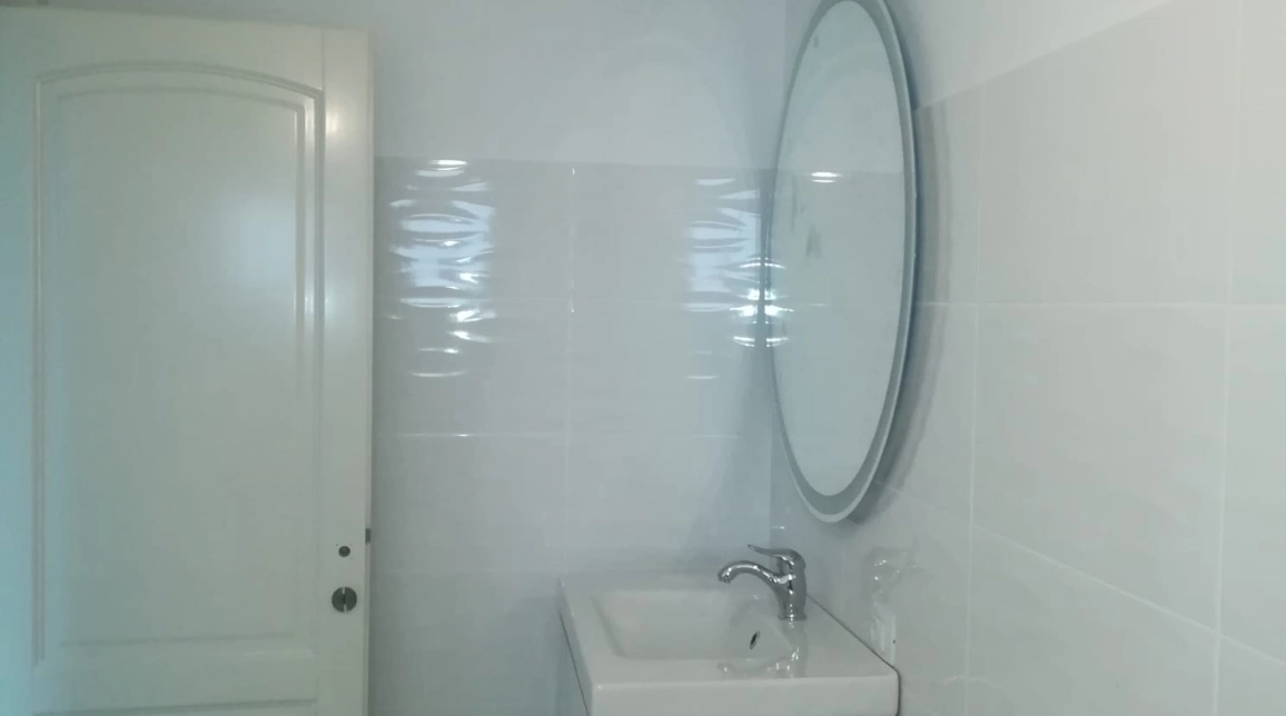 Oferta Casa de vanzare, 4 camere, 110 mp , Miroslava,  spatele Primariei imagine 6