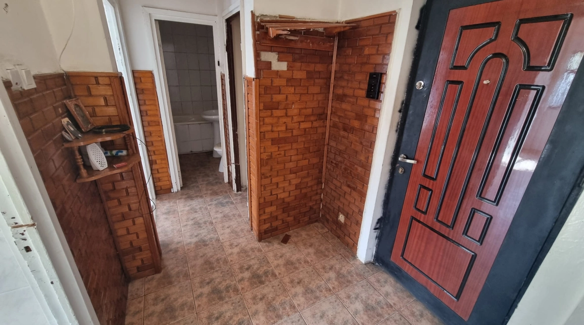 Oferta De vanzare apartament, 2 camere, decomandat, 52 mp , Podu Ros,  Piata Nicolina imagine 8