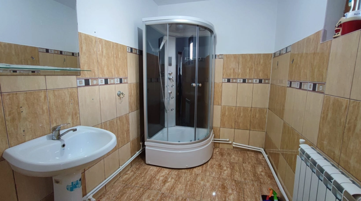 Oferta Casa, 5 camere, 180 mp , Miroslava, de vanzare,  Primaria Miroslava imagine 25