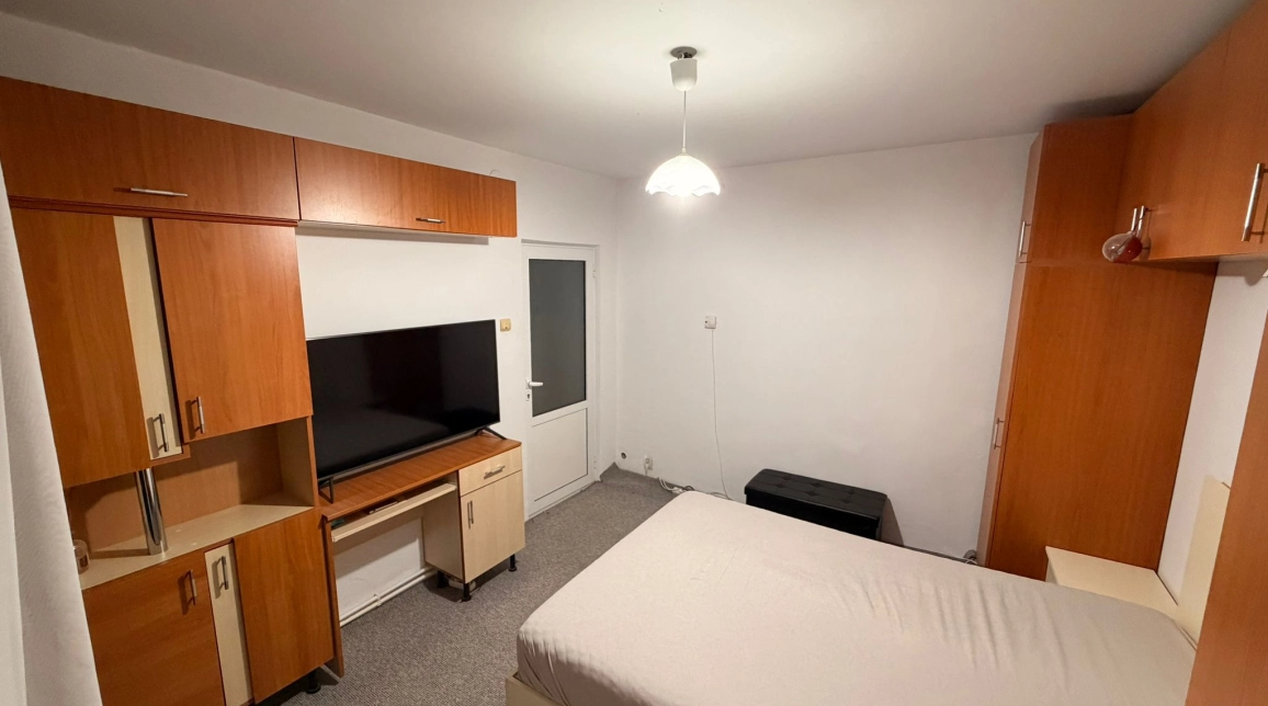 Oferta Dacia apartament 65 mp , 2 camere, decomandat, de vanzare,  Bicaz imagine 4