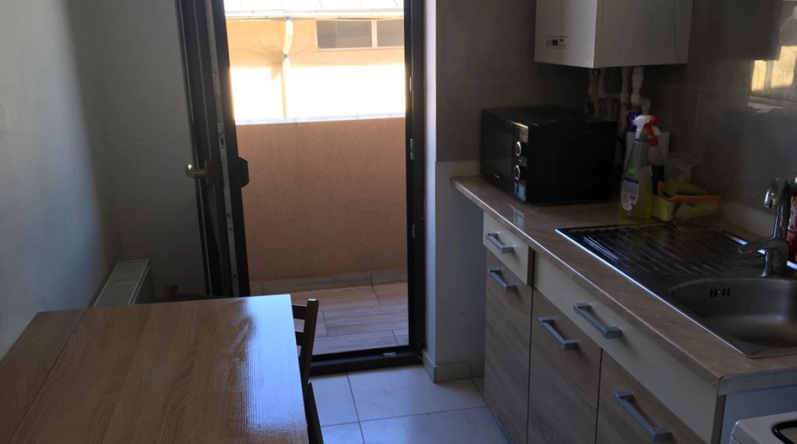 Oferta Apartament de vanzare, o camera, decomandat, 31 mp , Podu Ros,  Granit imagine 4