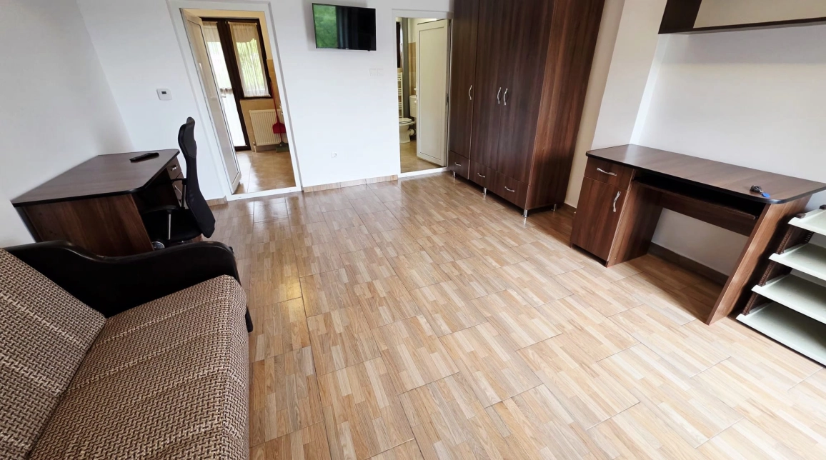 Oferta Apartament de inchiriat, o camera, garsoniera, 40 mp , Copou,  Targusor imagine 2