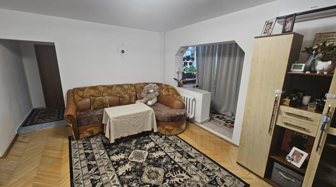 Oferta Apartament, 3 camere, decomandat, 73 mp , Poitiers, de vanzare,  la bulevard imagine 2