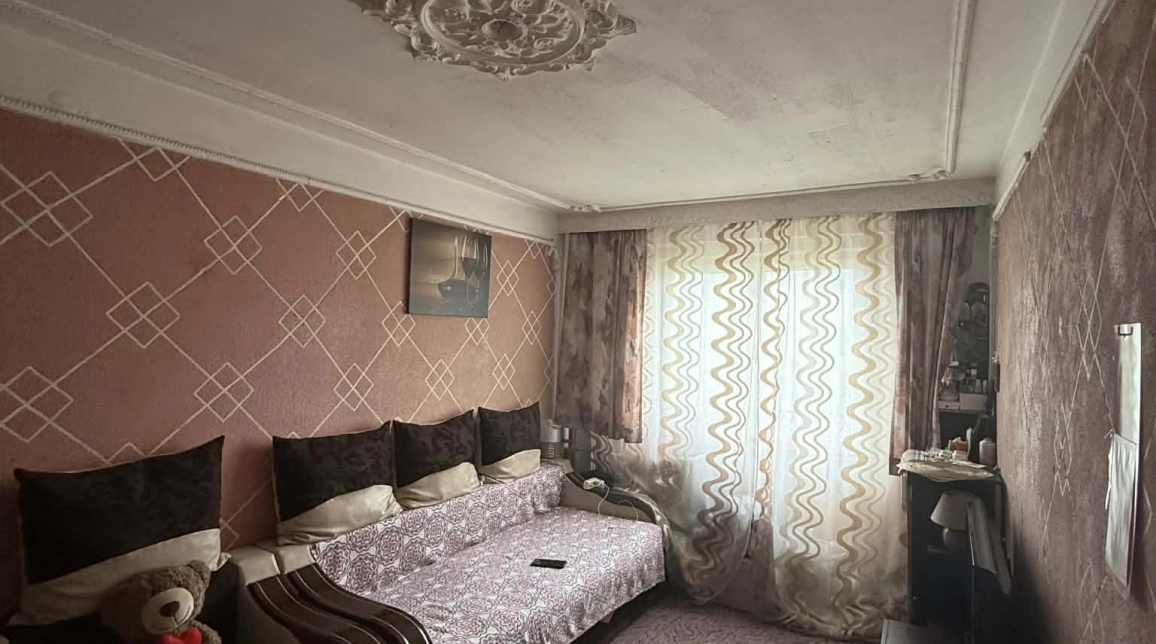 Oferta Apartament de vanzare, 3 camere, semidecomandat, 50 mp , Podu Ros,  Sensul Giratoriu imagine 4