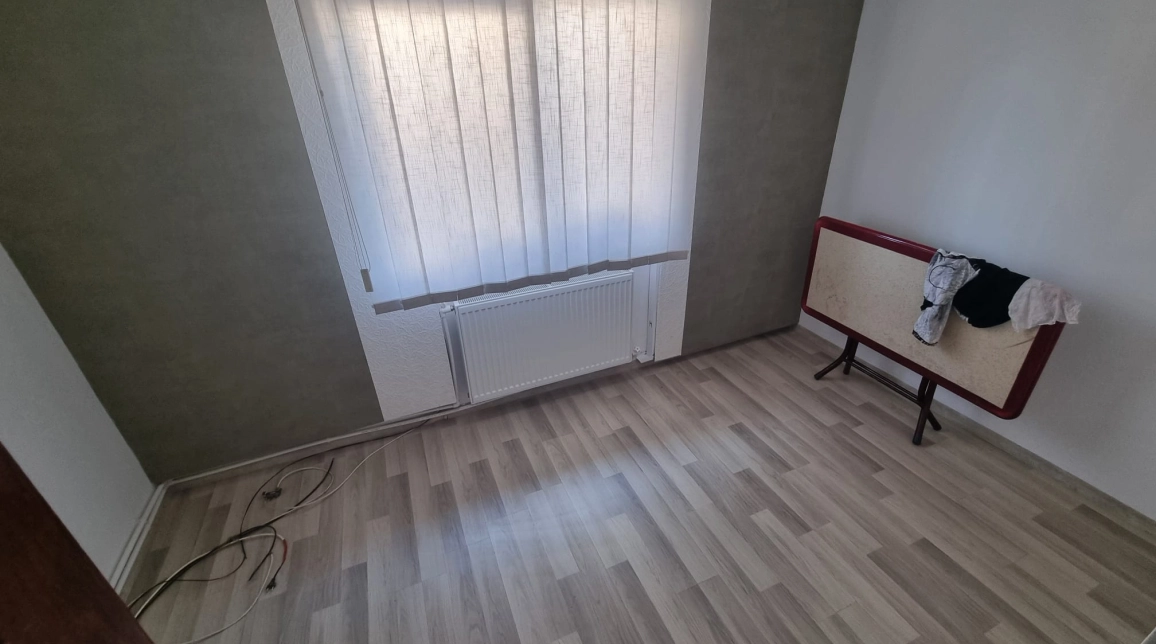 Oferta Casa, 3 camere, 68 mp , Podu Ros, de inchiriat,  Pizzeria Alila imagine 6