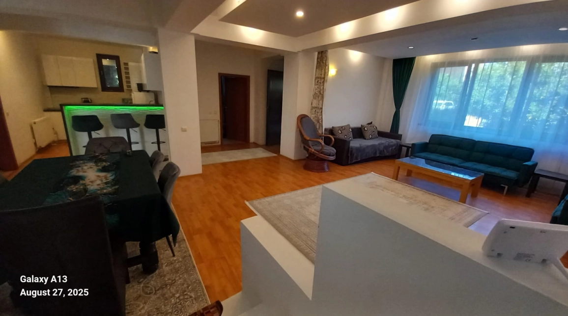 Oferta De vanzare casa, 9 camere, 303 mp , Tatarasi,  Moara de Vant  imagine 3