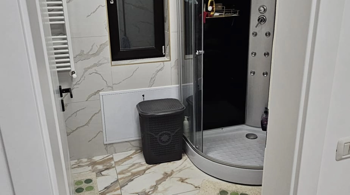 Oferta 3 camere, 97 mp , de vanzare casa in zona Valea Lupului,  dupa restaurantul Cristal -Antibiotice imagine 6