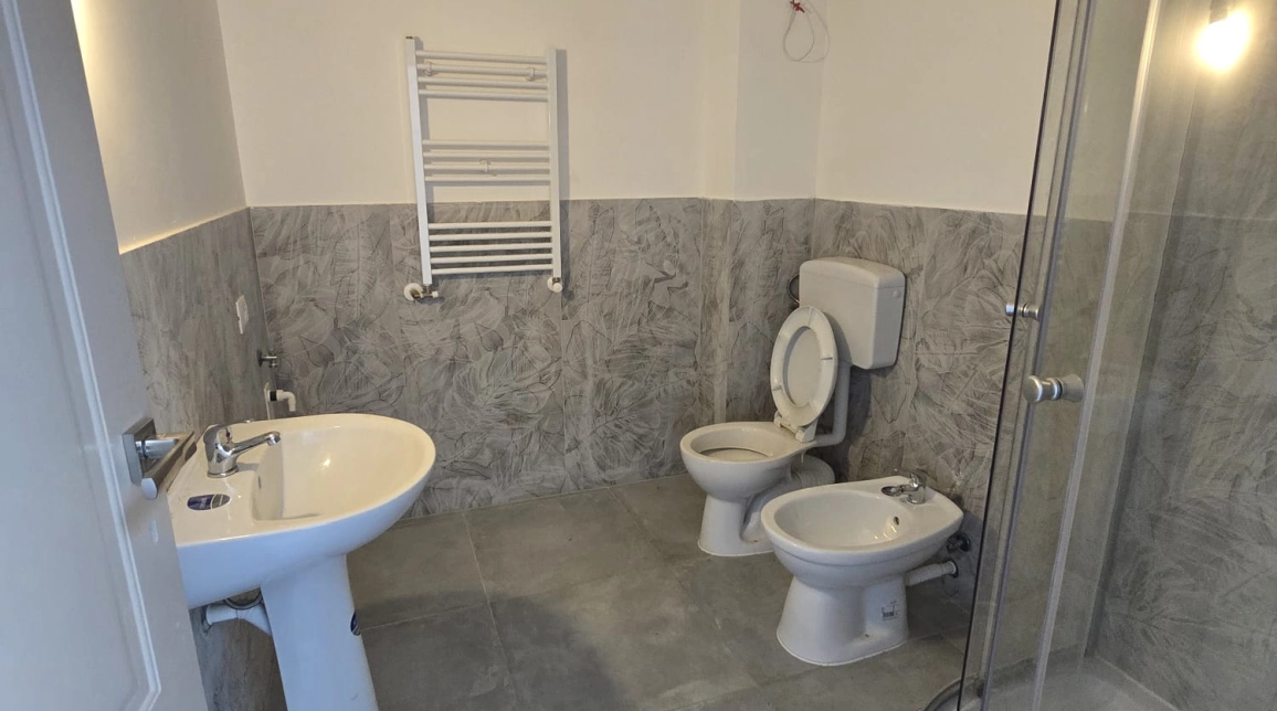 Oferta 3 camere, , 65 mp , de vanzare apartament nou in zona Visani,  TLT imagine 6