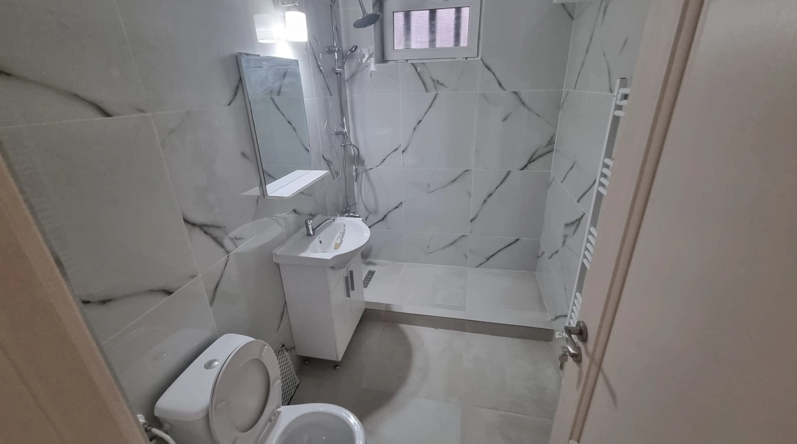 Oferta Apartament de vanzare, 2 camere, nedecomandat, 50 mp , Tudor Vladimirescu,  Intersectia Bucsinescu imagine 2
