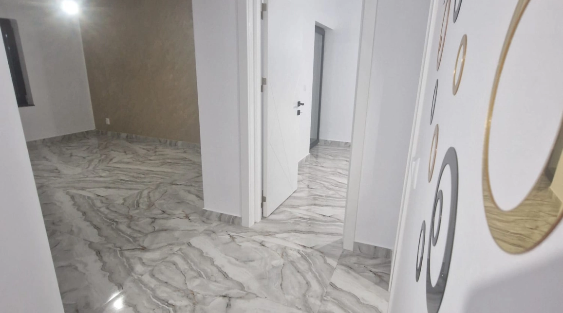 Oferta Casa, 4 camere, 118 mp , Miroslava, de vanzare,  Depozit TRANS Anapet imagine 6