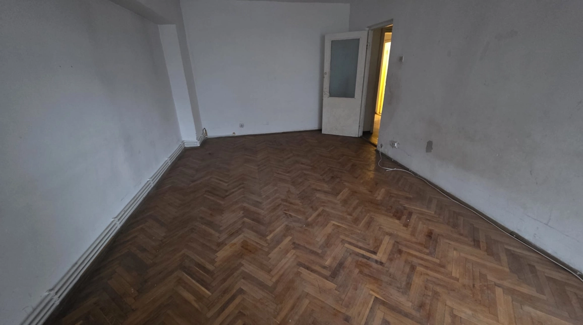 Oferta 3 camere, decomandat, 80 mp , de vanzare apartament in zona Dacia,  Bicaz imagine 1