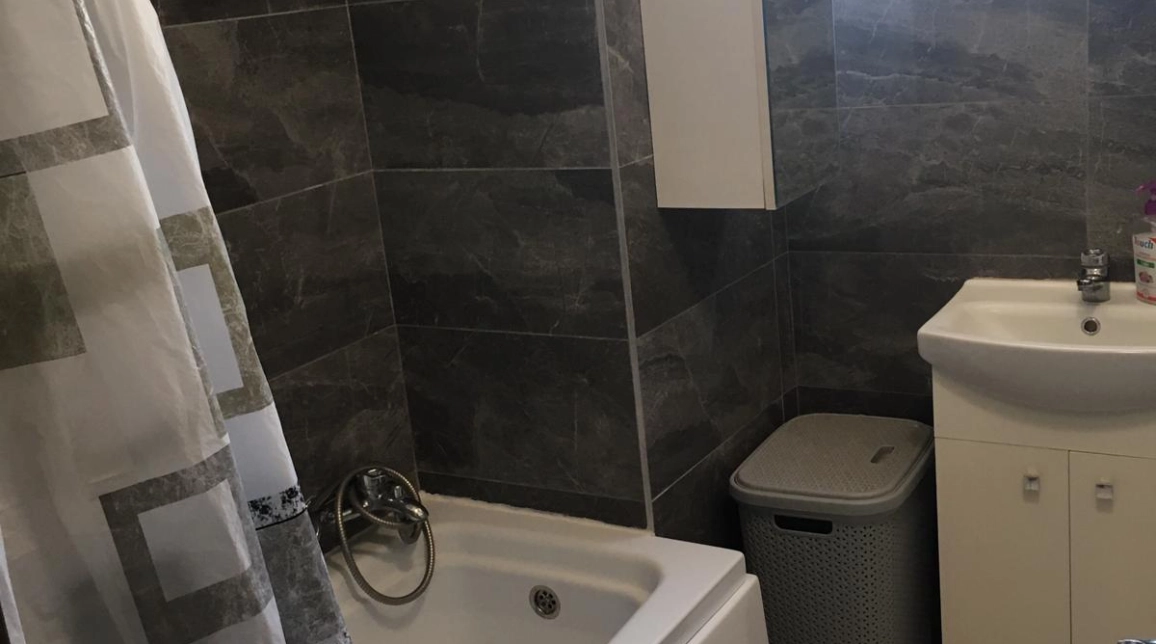 Oferta Apartament de vanzare, o camera, decomandat, 31 mp , Podu Ros,  Granit imagine 7