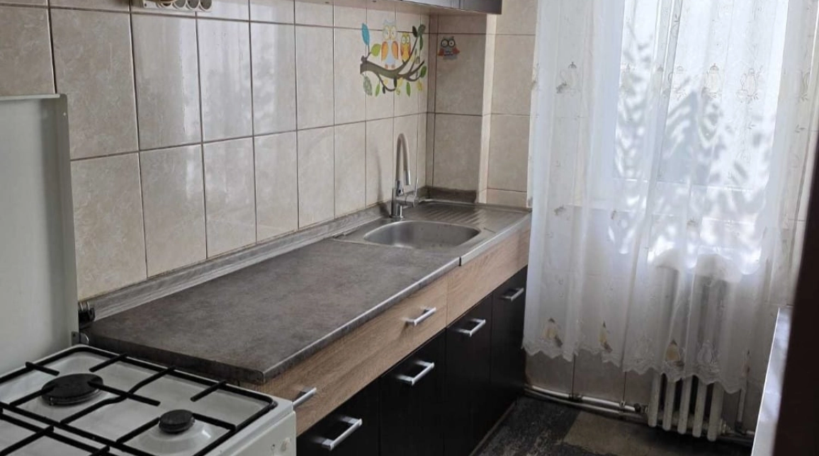 Oferta Apartament, 2 camere, semidecomandat, 42 mp , Pacurari, de vanzare,  ALPHA BANK, SCOALA ELENA CUZA imagine 3