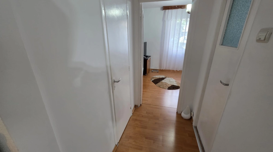 Oferta Apartament de vanzare, 2 camere, semidecomandat, 52 mp , Podu Ros,  Sensul Giratoriu Podu ros imagine 6
