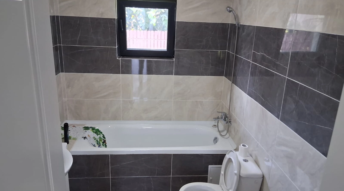 Oferta 4 camere, 110 mp , de vanzare casa in zona Dancu,  dupa Biserica imagine 18