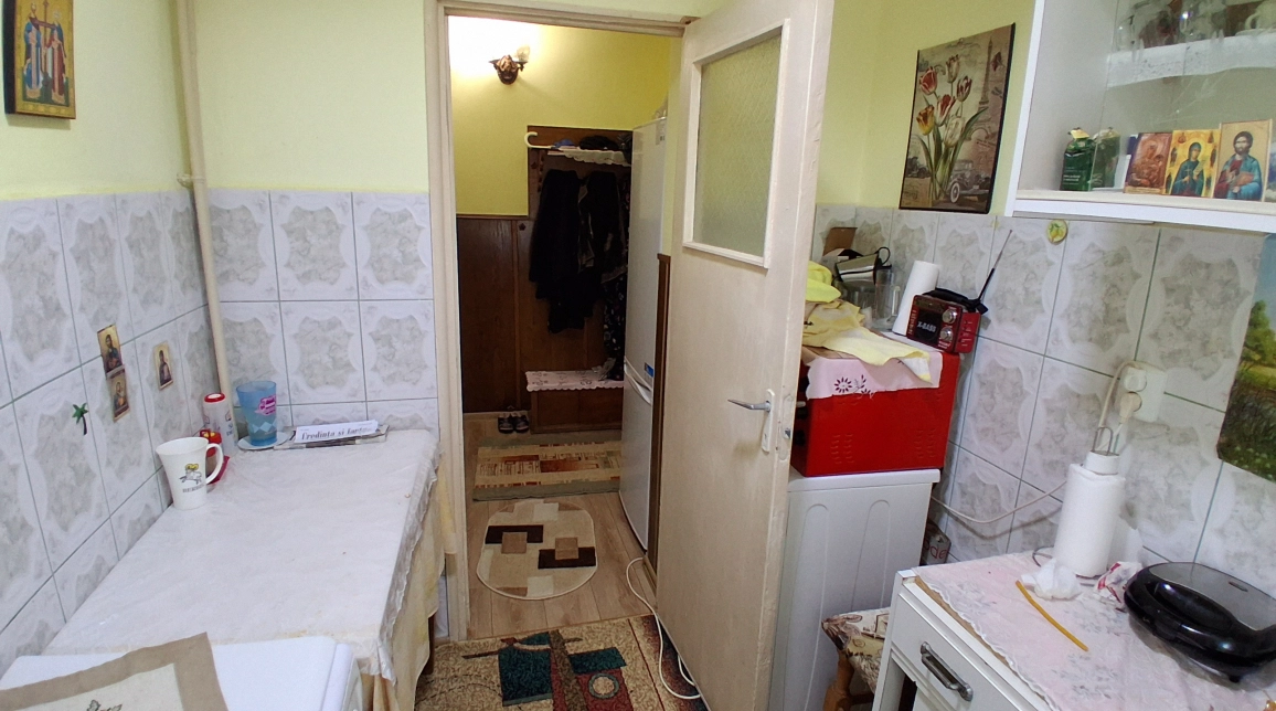 Oferta Apartament, 2 camere, semidecomandat, 40 mp , Pacurari, de vanzare,  ALPHA BANK, MUNCA INVALIZILOR imagine 5