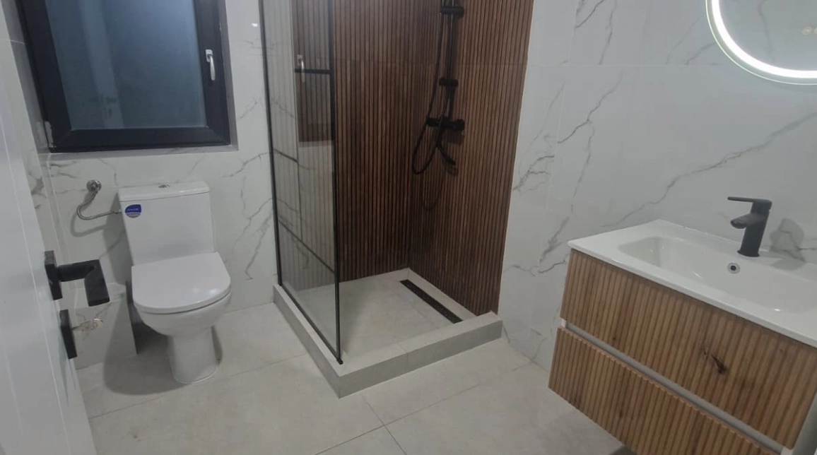 Oferta Casa, 4 camere, 118 mp , Miroslava, de vanzare,  Depozit TRANS Anapet imagine 4