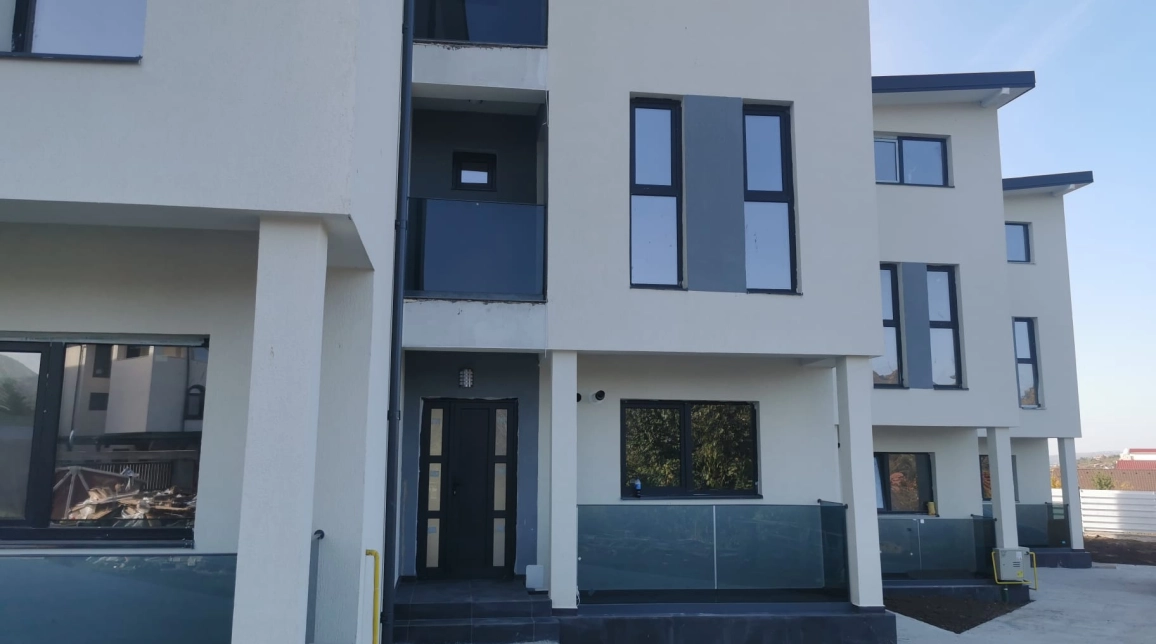 Oferta 4 camere, decomandat, 160 mp , de vanzare apartament nou in zona Bucium,  Apartament tip Vila - 400m de Sos.Bucium imagine 27