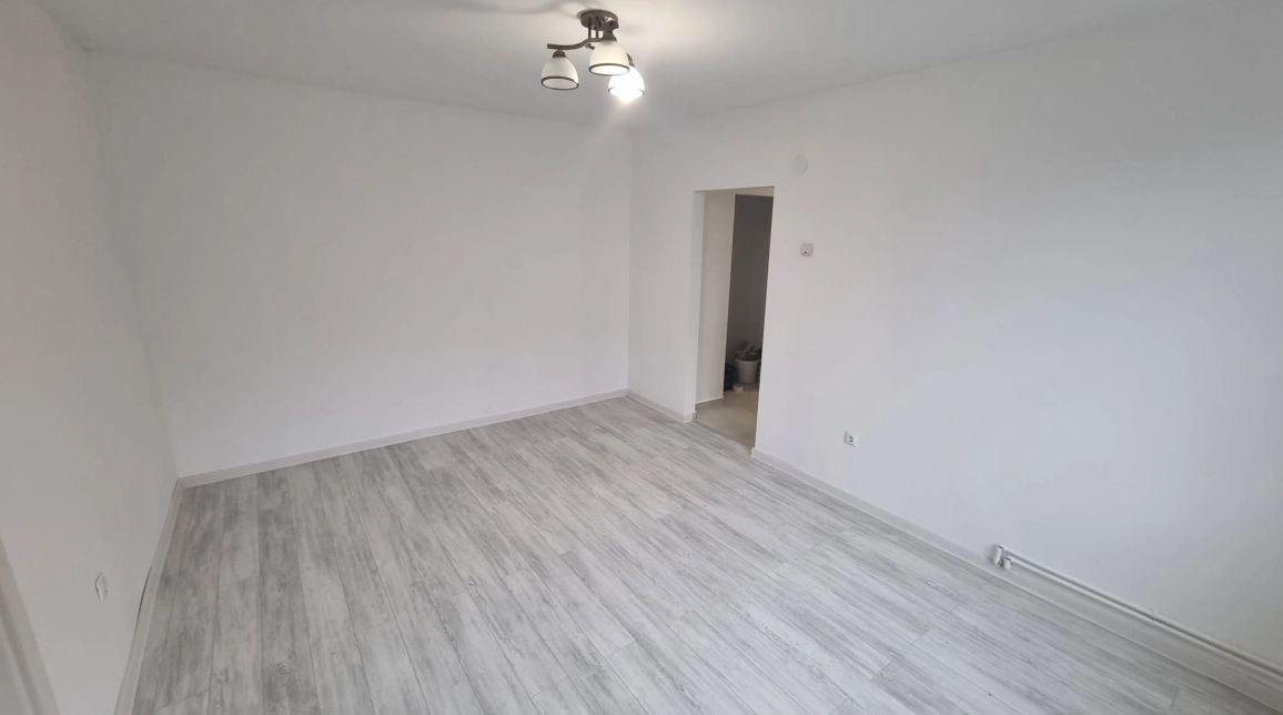 Oferta Apartament de vanzare, 2 camere, nedecomandat, 50 mp , Tudor Vladimirescu,  Intersectia Bucsinescu imagine 3