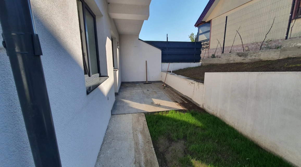 Oferta Casa, 4 camere, 117 mp , Bucium, de vanzare,  Visani la strada principala la 3min de Mall Family imagine 7