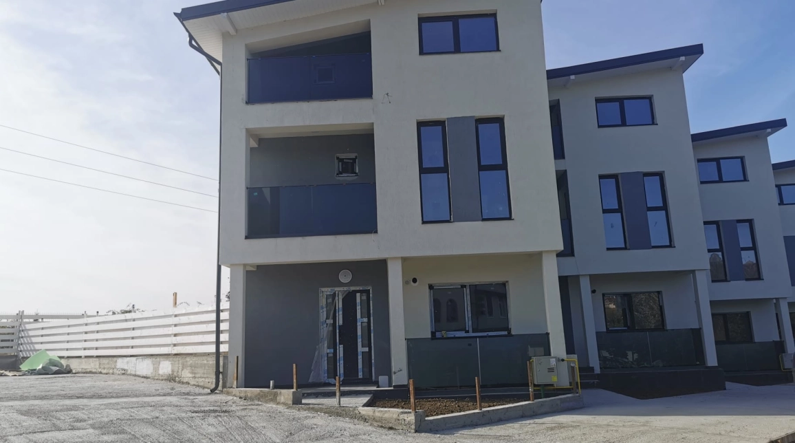 Oferta 4 camere, decomandat, 160 mp , de vanzare apartament nou in zona Bucium,  Apartament tip Vila - 400m de Sos.Bucium imagine 7