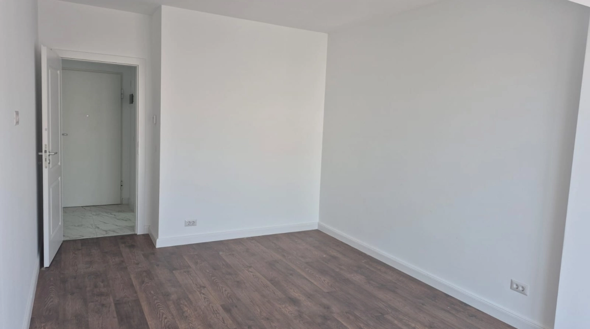 Oferta Apartament nou, o camera, decomandat, 42 mp , Tatarasi, de vanzare,  Piata 2 baiati imagine 2