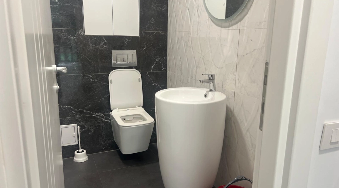 Oferta 2 camere, , 100 mp , de vanzare apartament in zona Centru,  Bloc Mercur Mary-vis a vis de Palas Mall imagine 15