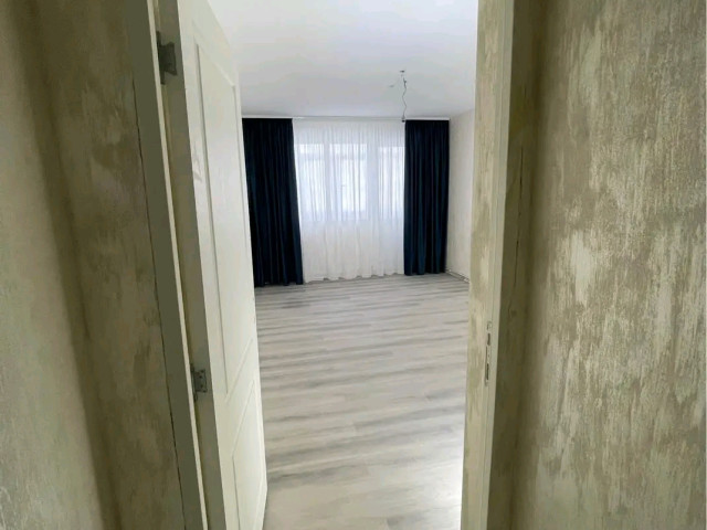 De vanzare apartament, 3 camere,  decomandat ,  72 mp , Alexandru cel Bun,  (Minerva - la bulevard) 162822